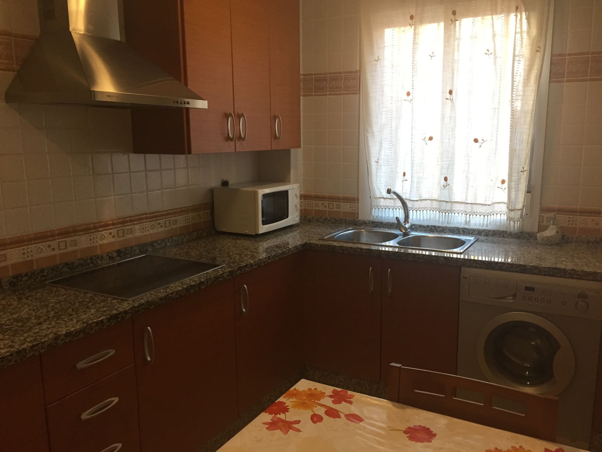 Apartamento Medina Azahara กอร์โดบา ภายนอก รูปภาพ