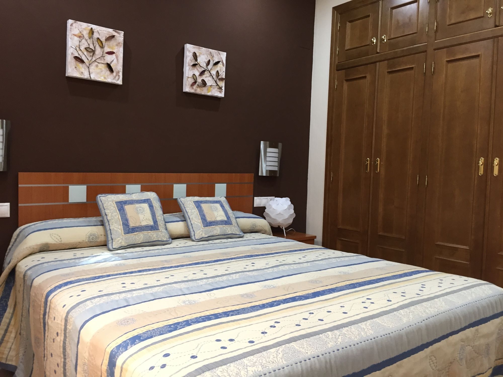Apartamento Medina Azahara กอร์โดบา ภายนอก รูปภาพ